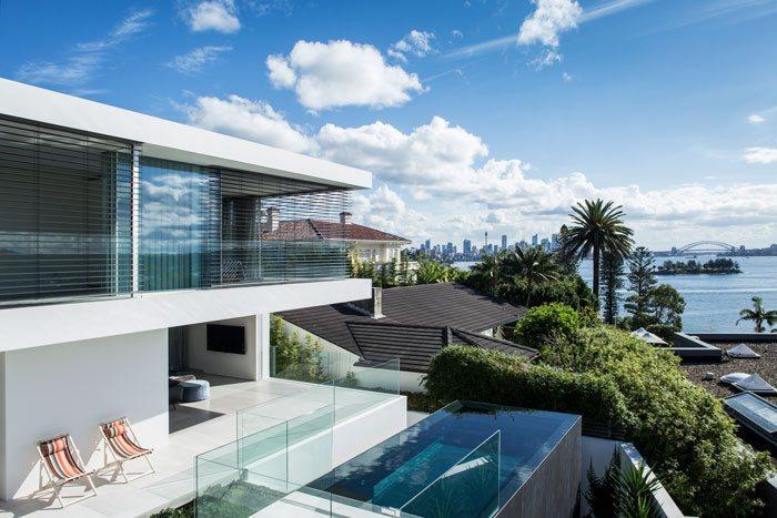 Vaucluse Home with external venetian blinds facing Sydney harbour