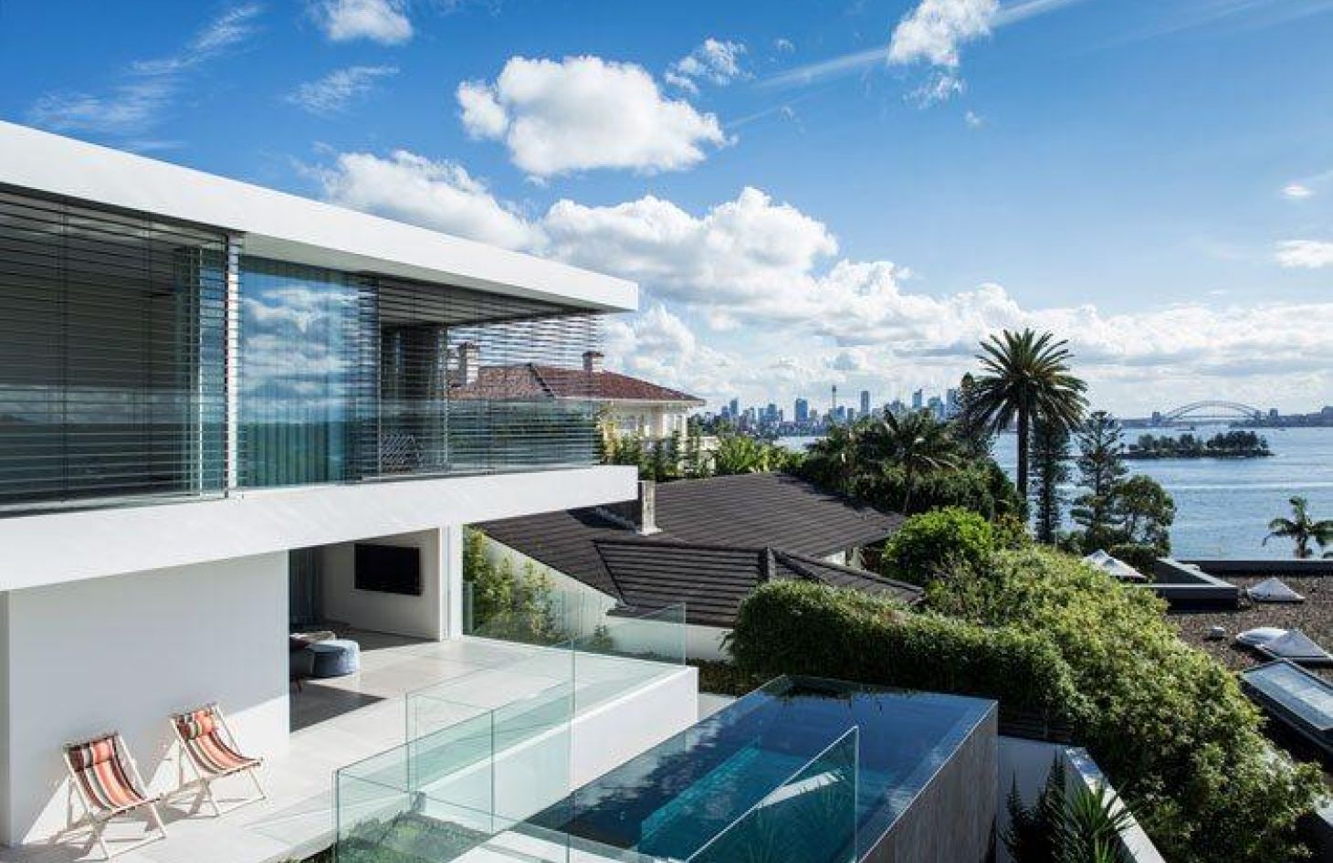Vaucluse Home with external venetian blinds facing Sydney harbour