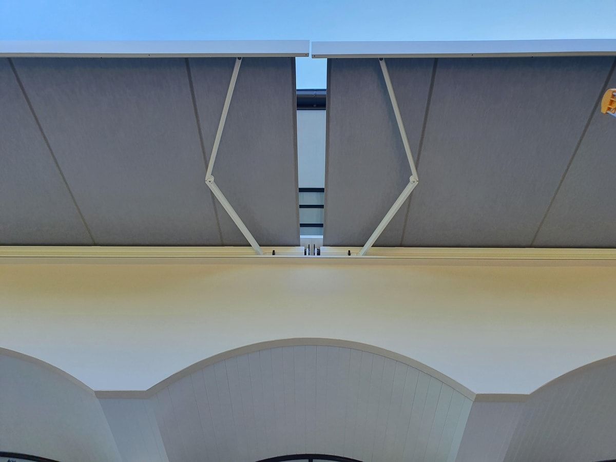 Two 700s recessed awnings extended 